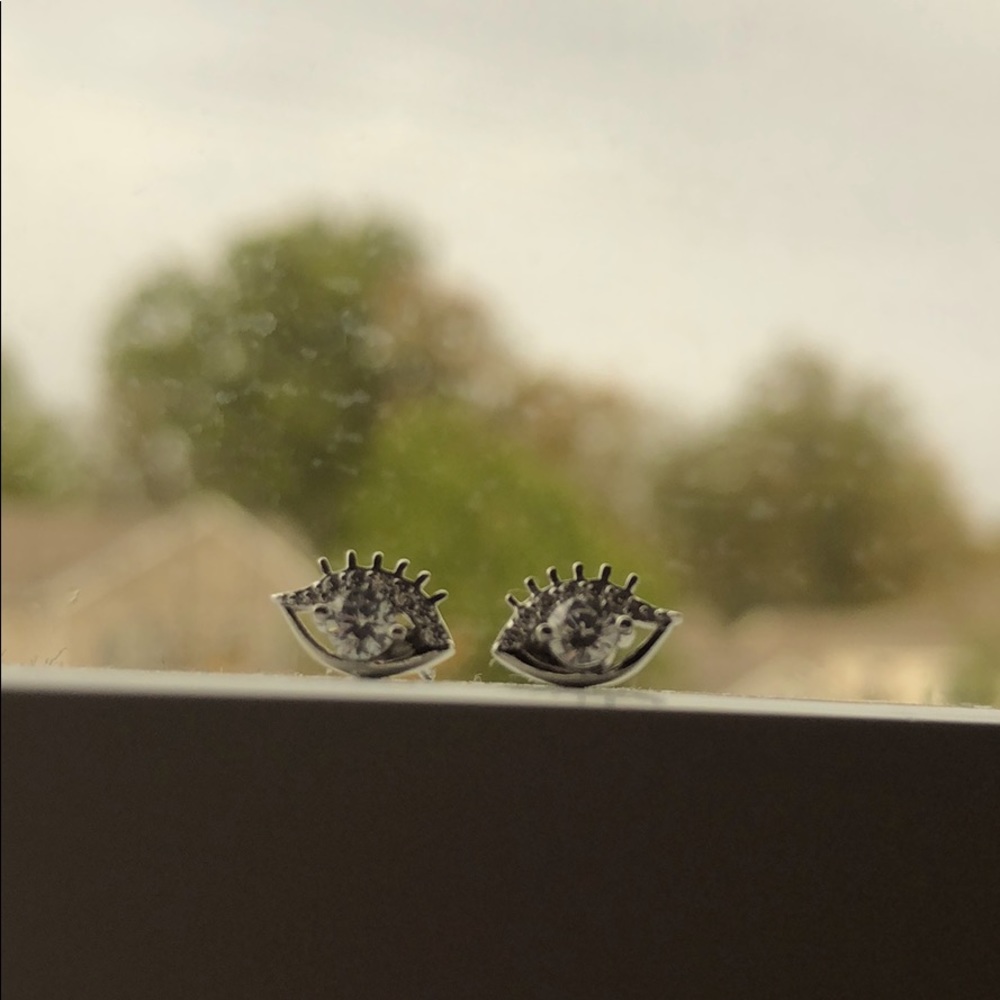 Eye Earrings